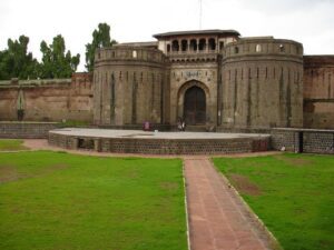 Reliable Outstation Cab Service in Pune | Get Your Taxi's Contact Number Here Astha Travels Line